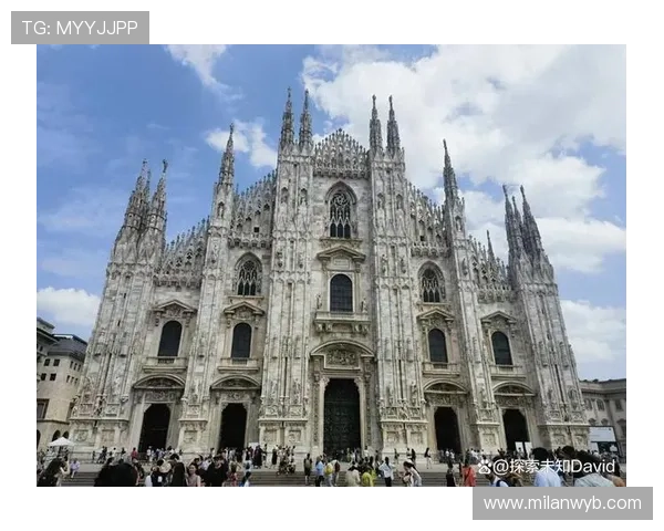 米兰大教堂的艺术价值与文化意义深度解析 米兰大教堂的艺术价值与文化意义深度解析